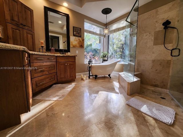 6879 NW 65th Terrace, Parkland, FL 33067