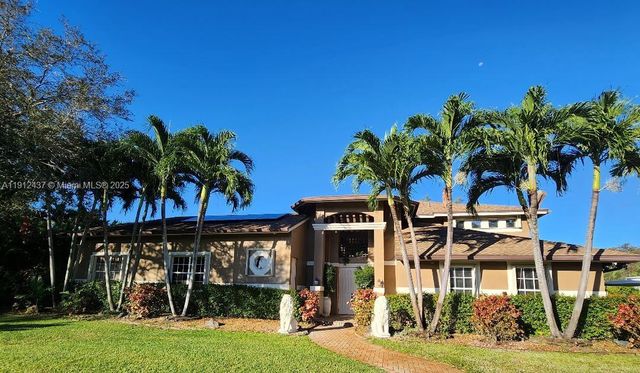 6879 NW 65th Terrace, Parkland, FL 33067