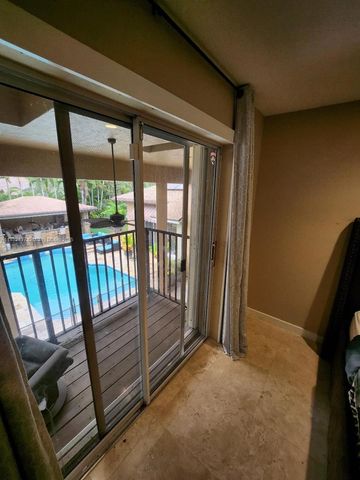 6879 NW 65th Terrace, Parkland, FL 33067