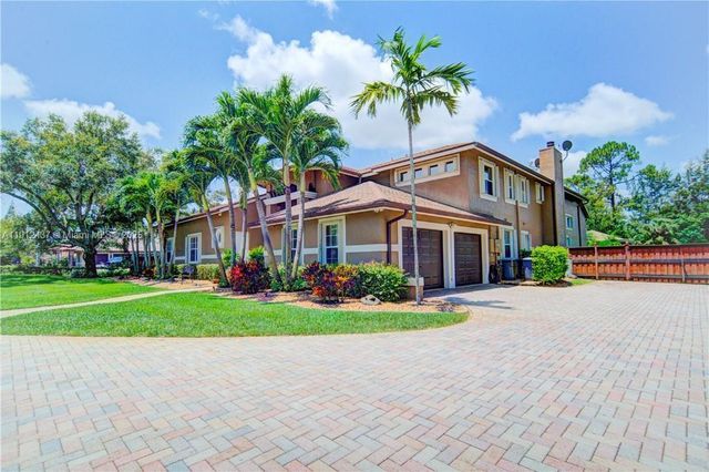 6879 NW 65th Terrace, Parkland, FL 33067