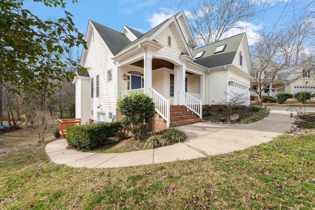 2300 Forestbluff Drive, Fuquay Varina, NC 27526