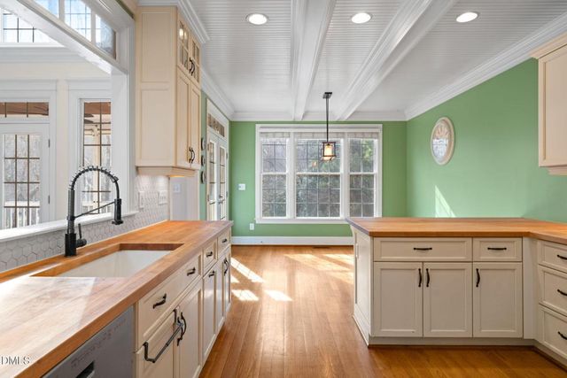 2300 Forestbluff Drive, Fuquay Varina, NC 27526