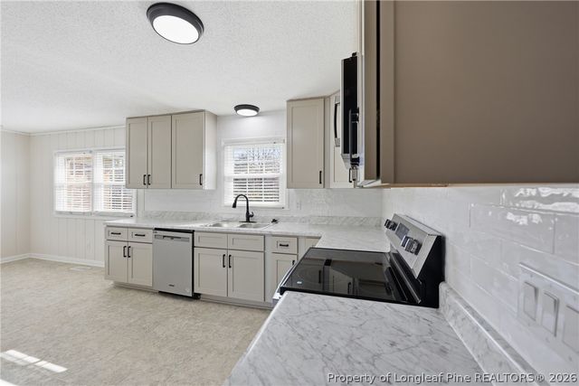 503 Jamestown Avenue, Fayetteville, NC 28303