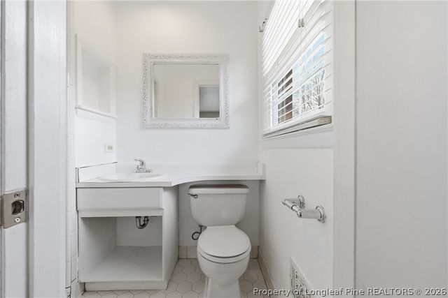 503 Jamestown Avenue, Fayetteville, NC 28303