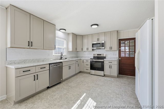 503 Jamestown Avenue, Fayetteville, NC 28303