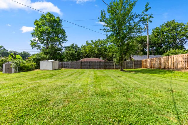 1038 Sioux Trail, Frankfort, KY 40601