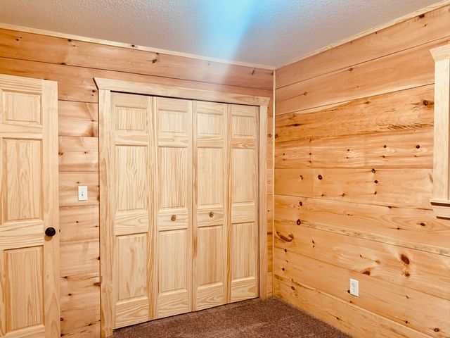 711 Division Street, Eastlake, MI 49626