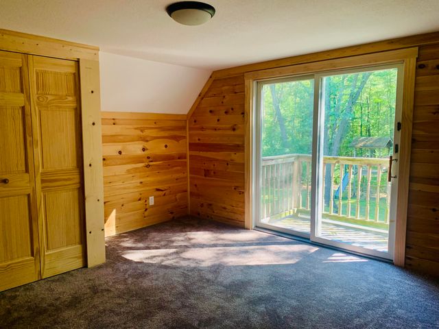 711 Division Street, Eastlake, MI 49626