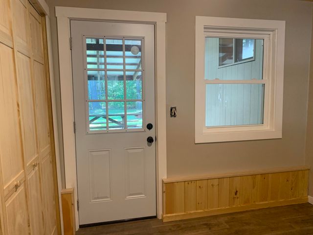 711 Division Street, Eastlake, MI 49626