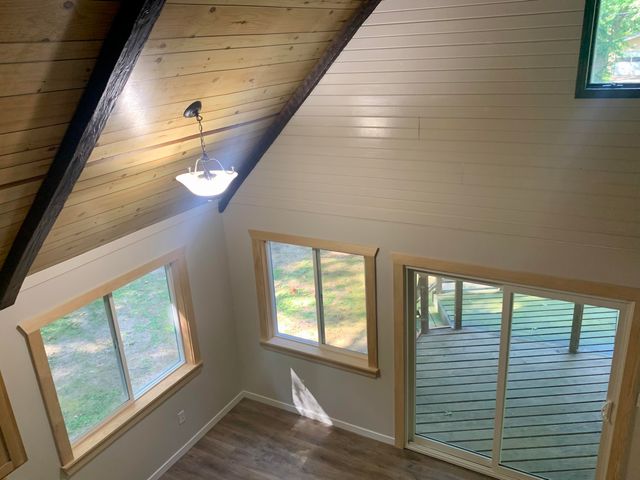 711 Division Street, Eastlake, MI 49626