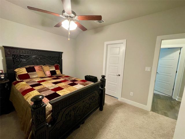 120 Sail Wind WAY, Georgetown, TX 78633