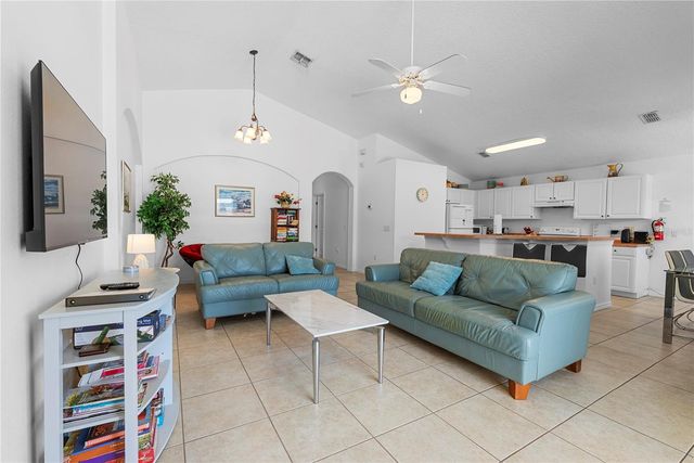 4811 CUMBRIAN LAKES DRIVE, Kissimmee, FL 34746