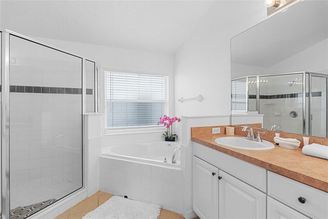 4811 CUMBRIAN LAKES DRIVE, Kissimmee, FL 34746
