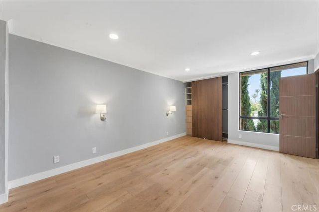 16866 Kingsbury 107, Granada Hills, CA 91344