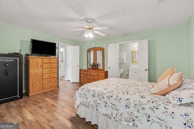 145 Courtyard Lane, Newnan, GA 30265