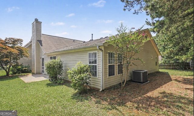 145 Courtyard Lane, Newnan, GA 30265