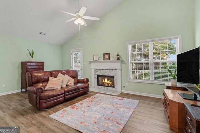 145 Courtyard Lane, Newnan, GA 30265