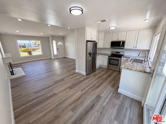 23732 San Dona, Laguna Hills, CA 92653