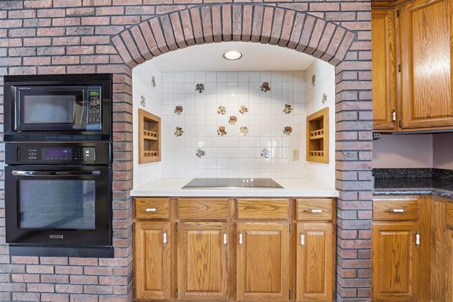 909 COUNTRY CLUB LANE, Fond Du Lac, WI 54935