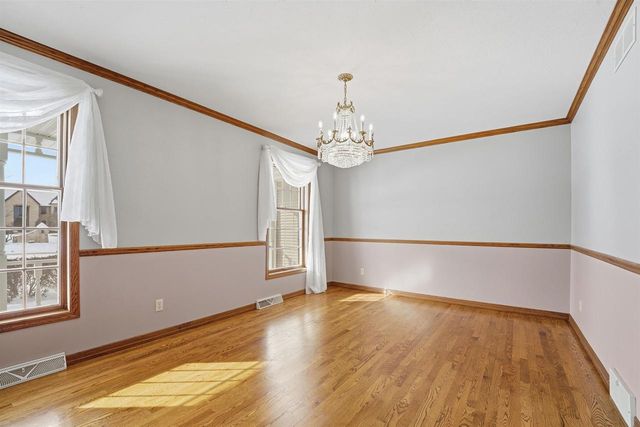 909 COUNTRY CLUB LANE, Fond Du Lac, WI 54935