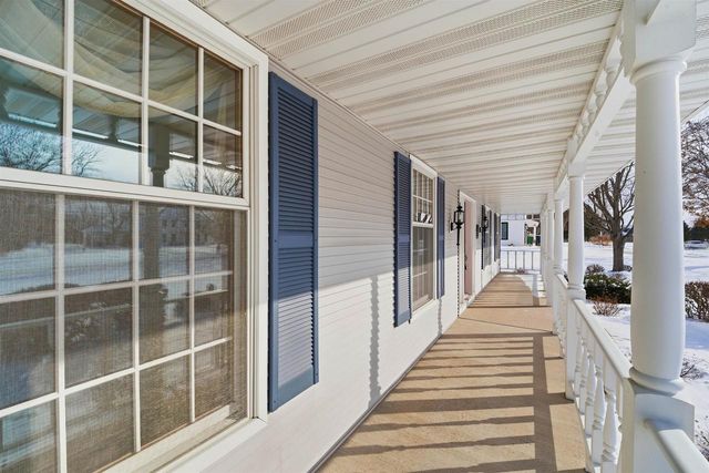 909 COUNTRY CLUB LANE, Fond Du Lac, WI 54935