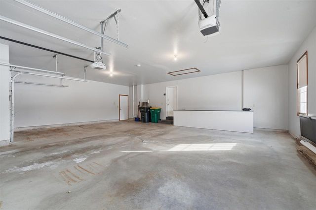 909 COUNTRY CLUB LANE, Fond Du Lac, WI 54935