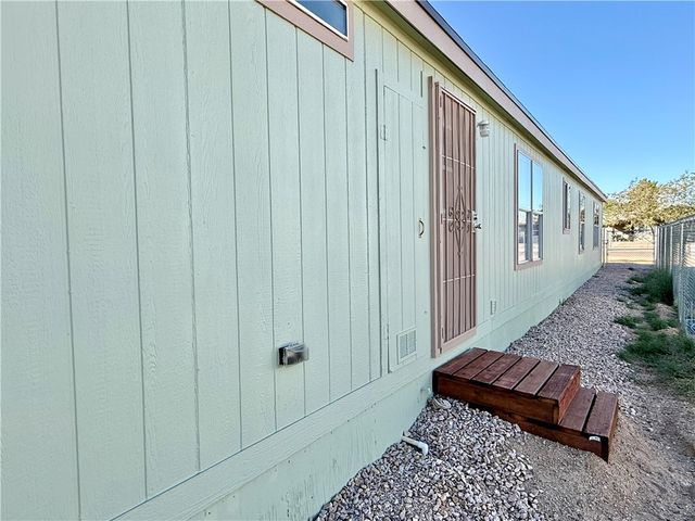 2600 E Packard Avenue, Kingman, AZ 86409