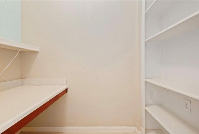 7575 Kirby Drive 1209, Houston, TX 77030