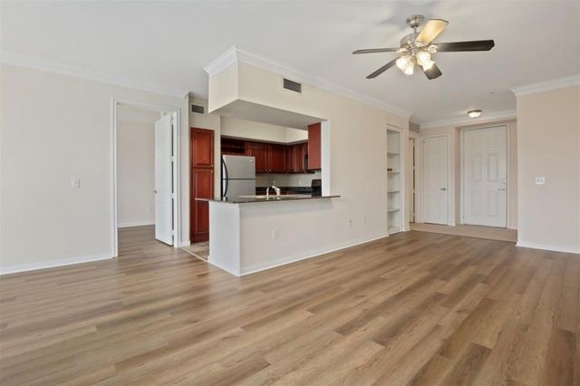 7575 Kirby Drive 1209, Houston, TX 77030