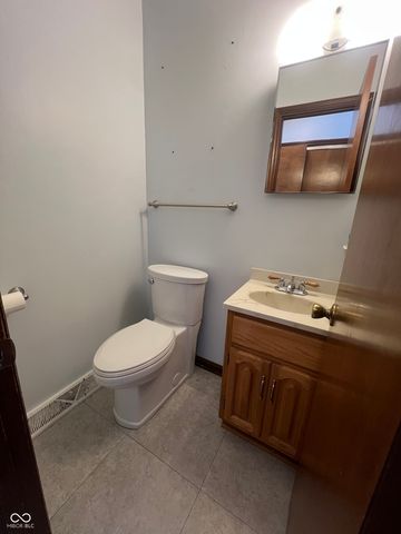 616 Lawndale Drive, Plainfield, IN 46168