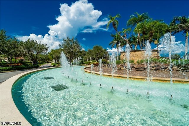 9596 Trevi CT 5413, Naples, FL 34113