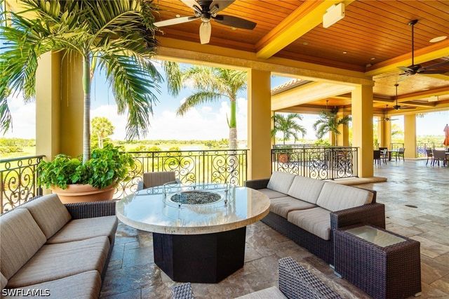 9596 Trevi CT 5413, Naples, FL 34113