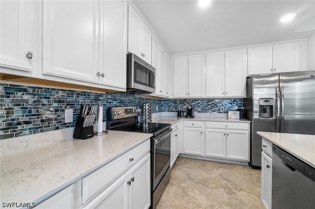 9596 Trevi CT 5413, Naples, FL 34113