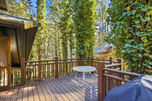 621 N Harding Drive, Sedona, AZ 86336