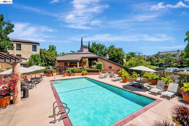 39109 Guardino Drive 234, Fremont, CA 94538