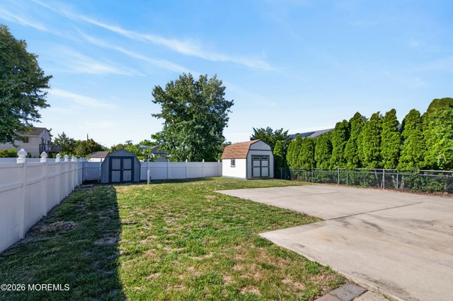 718 18th Avenue, Lake Como, NJ 07719