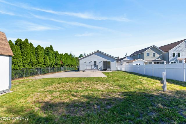 718 18th Avenue, Lake Como, NJ 07719