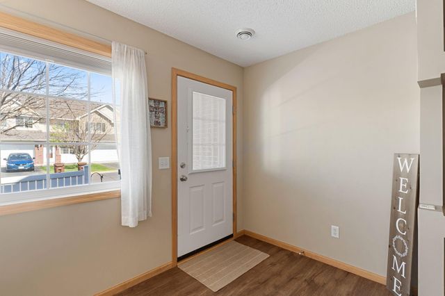 16373 Elm Creek Lane 7051, Lakeville, MN 55044