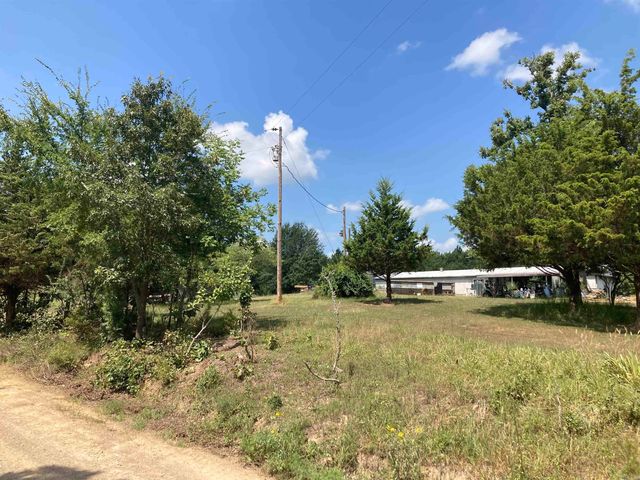 1228 Polk Road 23, Cove, AR 71937