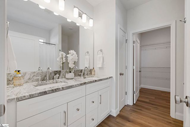 4015 Old Brooks Court, Greer, SC 29651