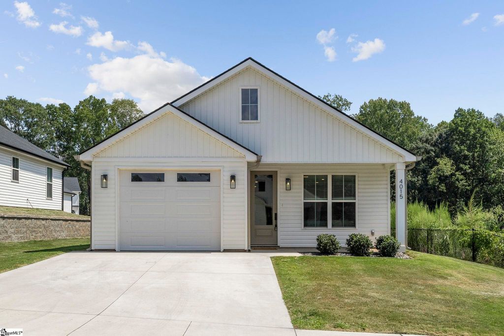 4015 Old Brooks Court, Greer, SC 29651