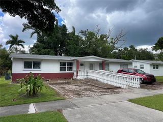 418 - 438 E VIRGINIA AVENUE, Punta Gorda, FL 33950