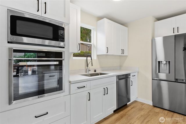 421 4th Street NE, Auburn, WA 98002