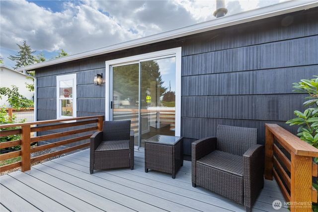 421 4th Street NE, Auburn, WA 98002
