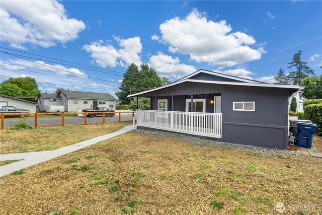 421 4th Street NE, Auburn, WA 98002