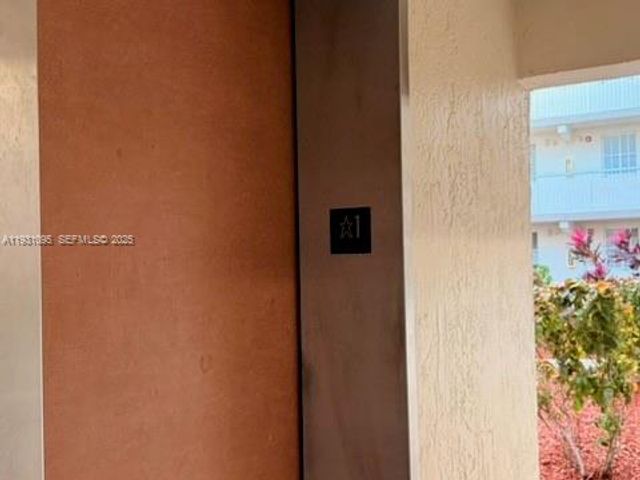 6115 NW 186th St 312, Hialeah, FL 33015