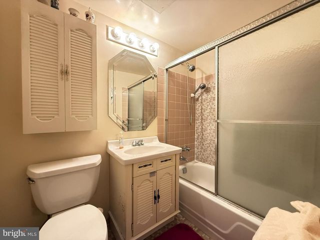 1111 STONE CT, Waldorf, MD 20602