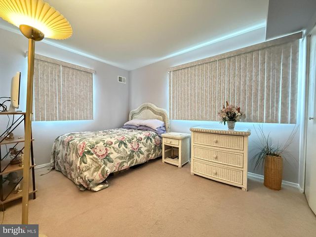 1111 STONE CT, Waldorf, MD 20602