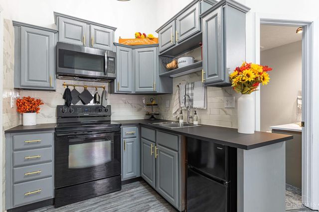 4723 Caprice Drive, Middletown, OH 45044