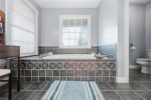 15492 Carroll Bridge RD, Smithfield, VA 23430